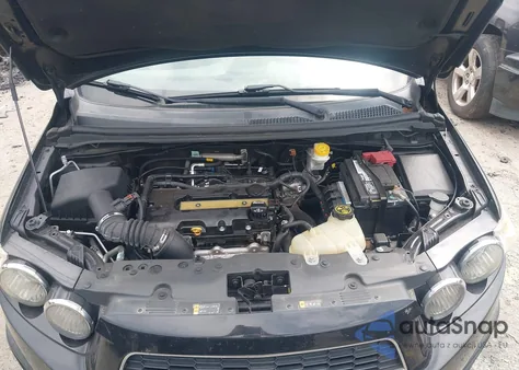 2016 Chevrolet Sonic Lt Auto z USA, uszkodzony, nr VIN 1G1JC5SB3G4158139